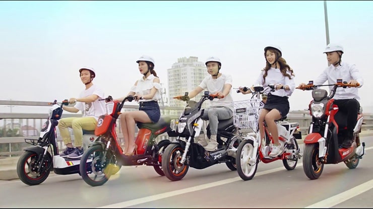 Thực trạng sử dụng xe máy điện Vinfast tại quận Long Biên